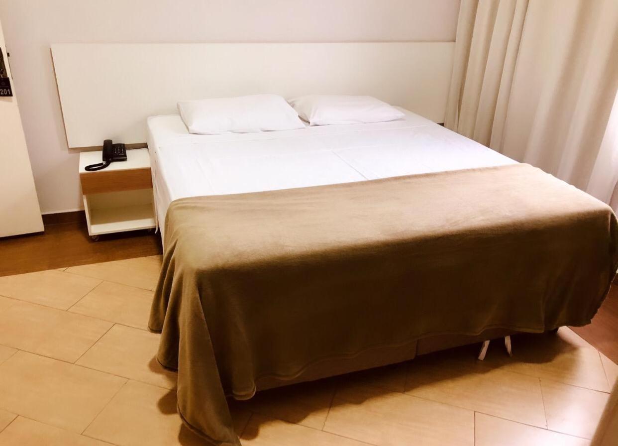 Hotel Belvedere Araras - Facil Acesso Hospital Sao Leopoldo E Faculdades Extérieur photo