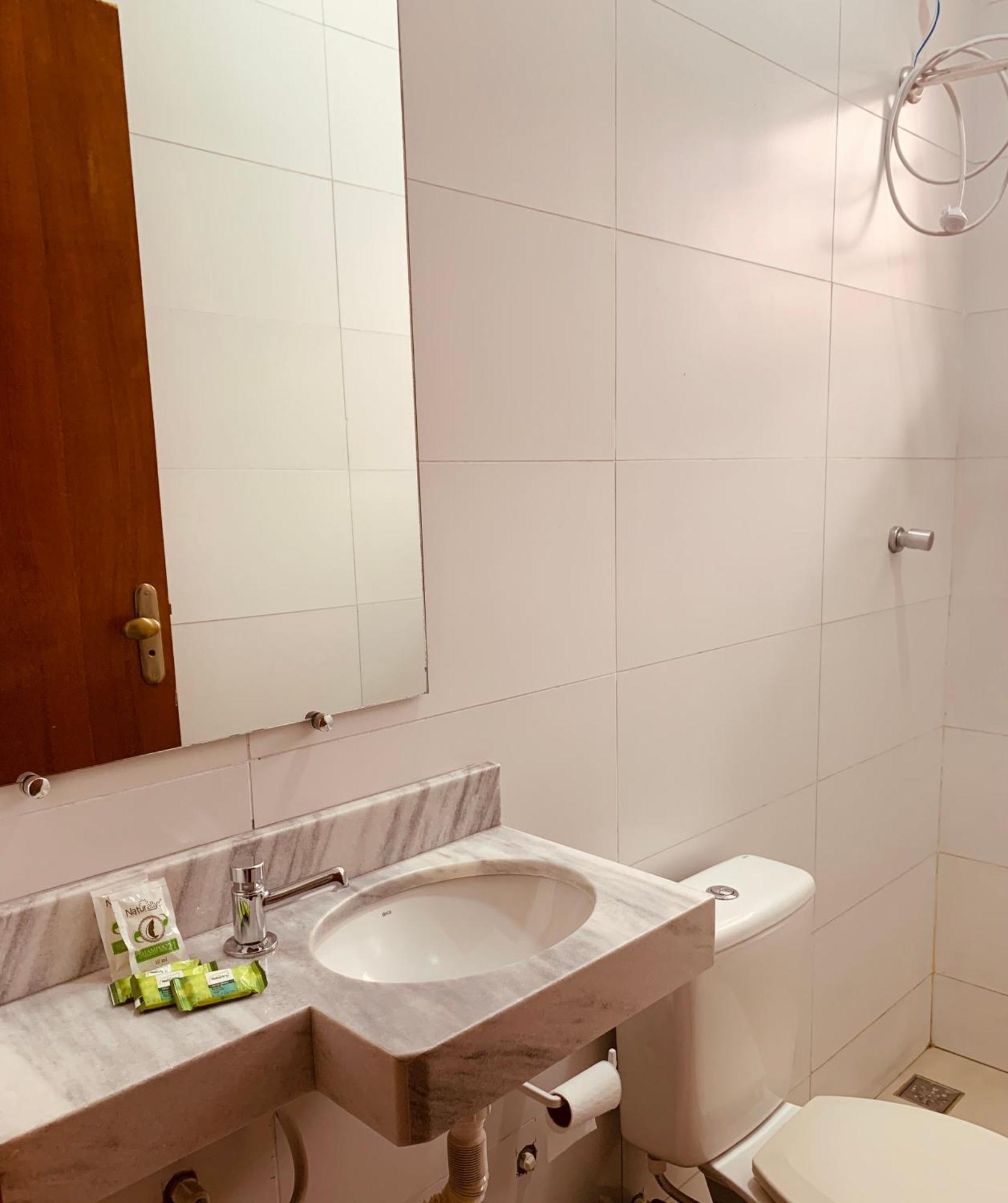 Hotel Belvedere Araras - Facil Acesso Hospital Sao Leopoldo E Faculdades Chambre photo